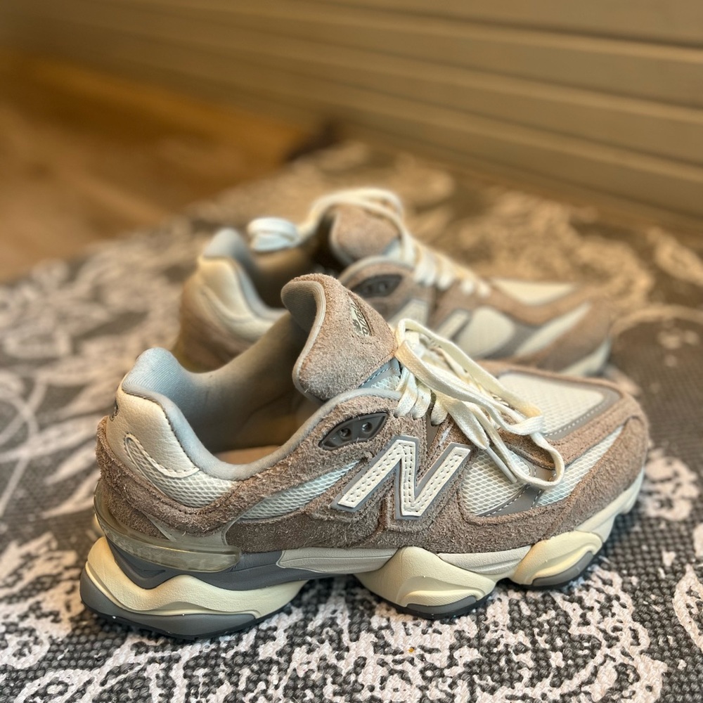 New balance 9060